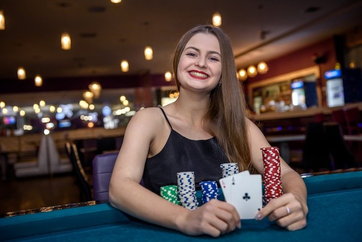 Croupier managing live Speed Roulette table at mpo222 login